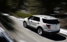 2011 Ford Explorer, White, Speed