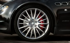 2009 Maserati Quattroporte Sport GT S - Front Wheel