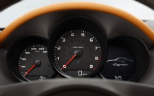 2013 Porsche Cayman, Speedometer Gauge