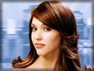 Jessica Alba, Face