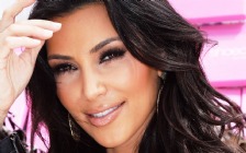 Kim Kardashian, Face