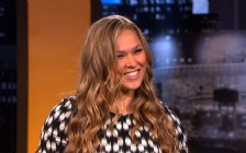 Ronda Rousey, Smile