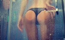 Girl in the Shower, Ass