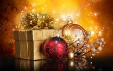 Christmas Baubles & Present