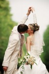 Wedding Couple, Kiss