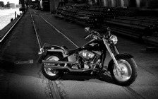 Harley-Davidson, Black & White