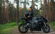 Black Kawasaki Ninja, Bikes & Girls