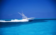 Beach and Sea, Yacht