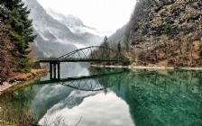 Mountain Lake, Bridge