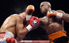 Floyd Mayweather vs Victor Ortiz